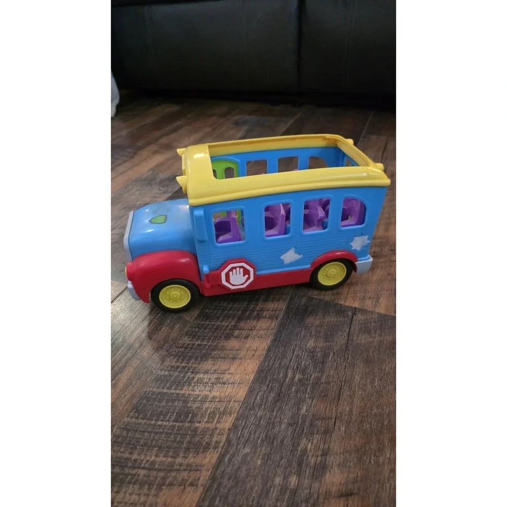 Disney Muppet Babies Friendship School Bus 2 Figures